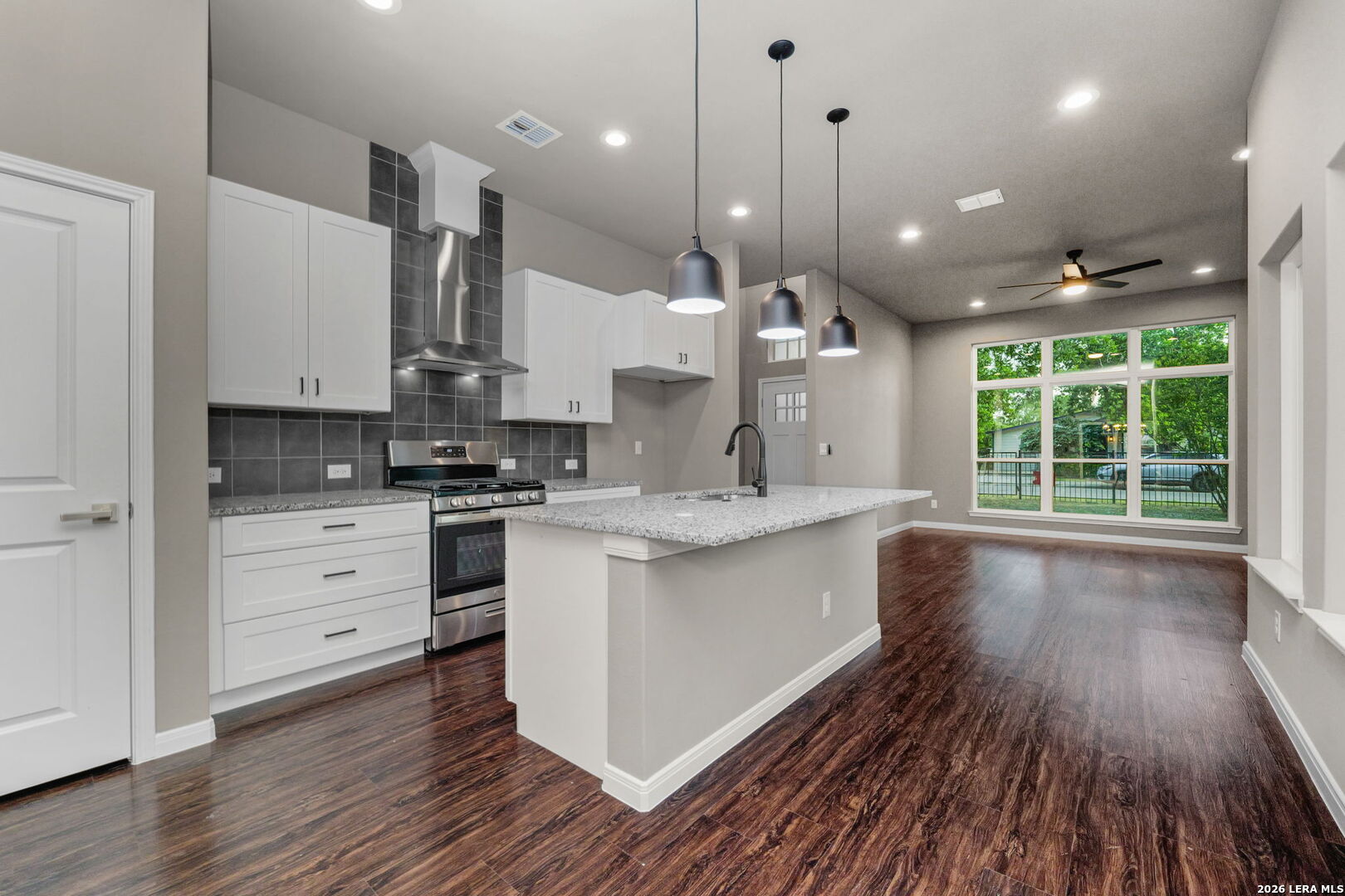 1243 W Harlan Avenue San Antonio TX 78211