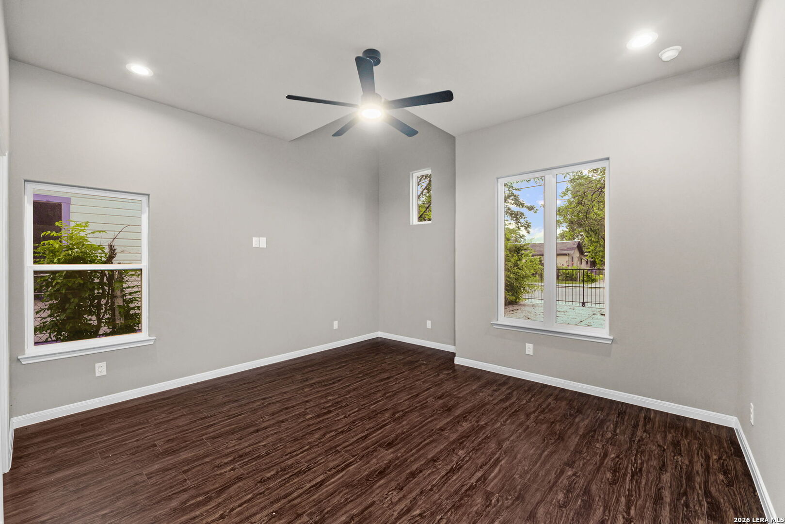 1243 W Harlan Avenue San Antonio TX 78211