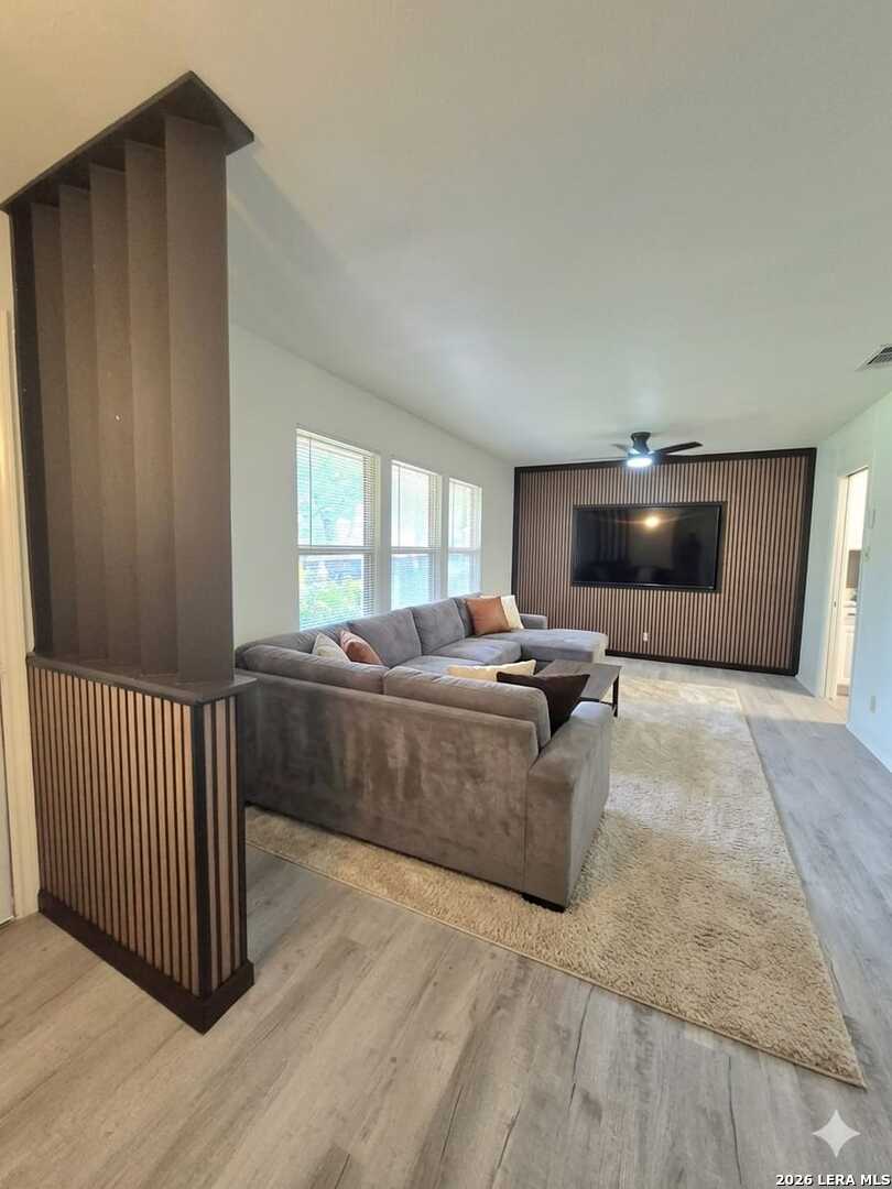 5015 Northfield San Antonio TX 78228