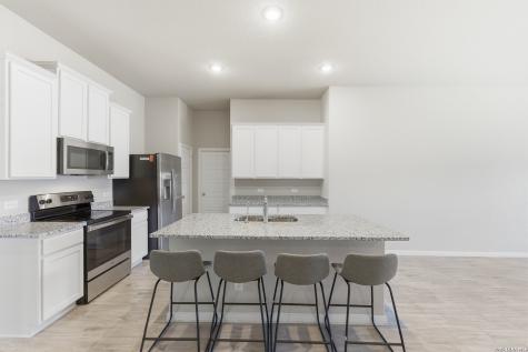 829 Stonemanor Bay Seguin TX 78155