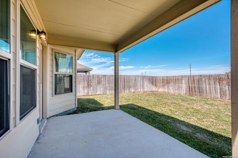 829 Stonemanor Bay Seguin TX 78155