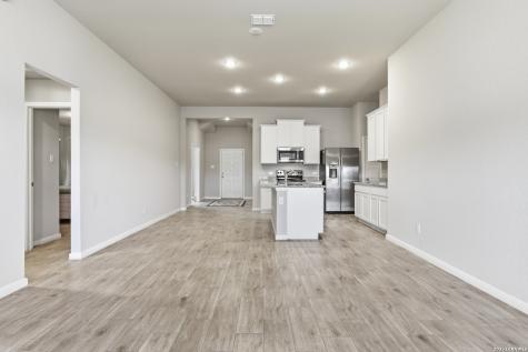 829 Stonemanor Bay Seguin TX 78155
