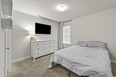 5403 Pearl Valley San Antonio TX 78242