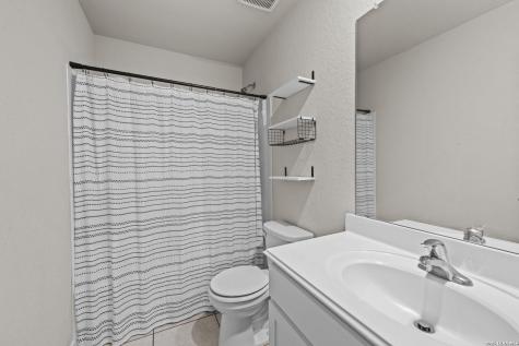 5403 Pearl Valley San Antonio TX 78242