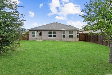5403 Pearl Valley San Antonio TX 78242