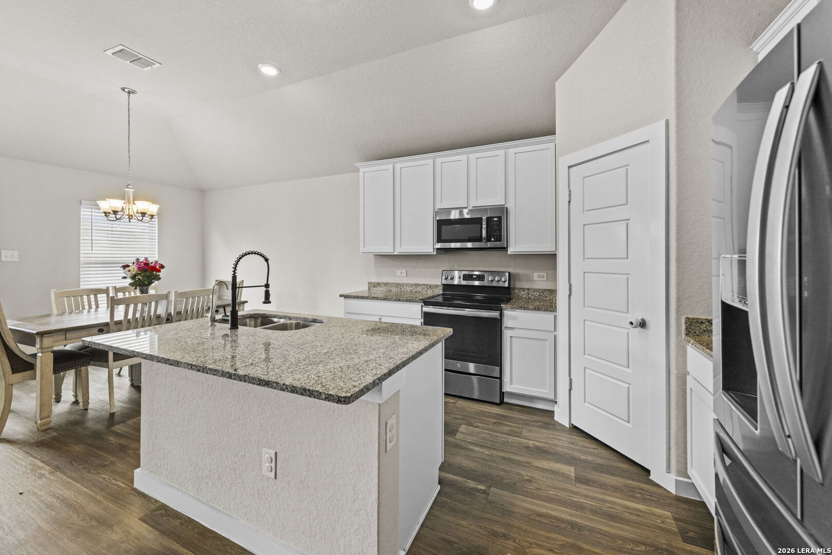 5403 Pearl Valley San Antonio TX 78242