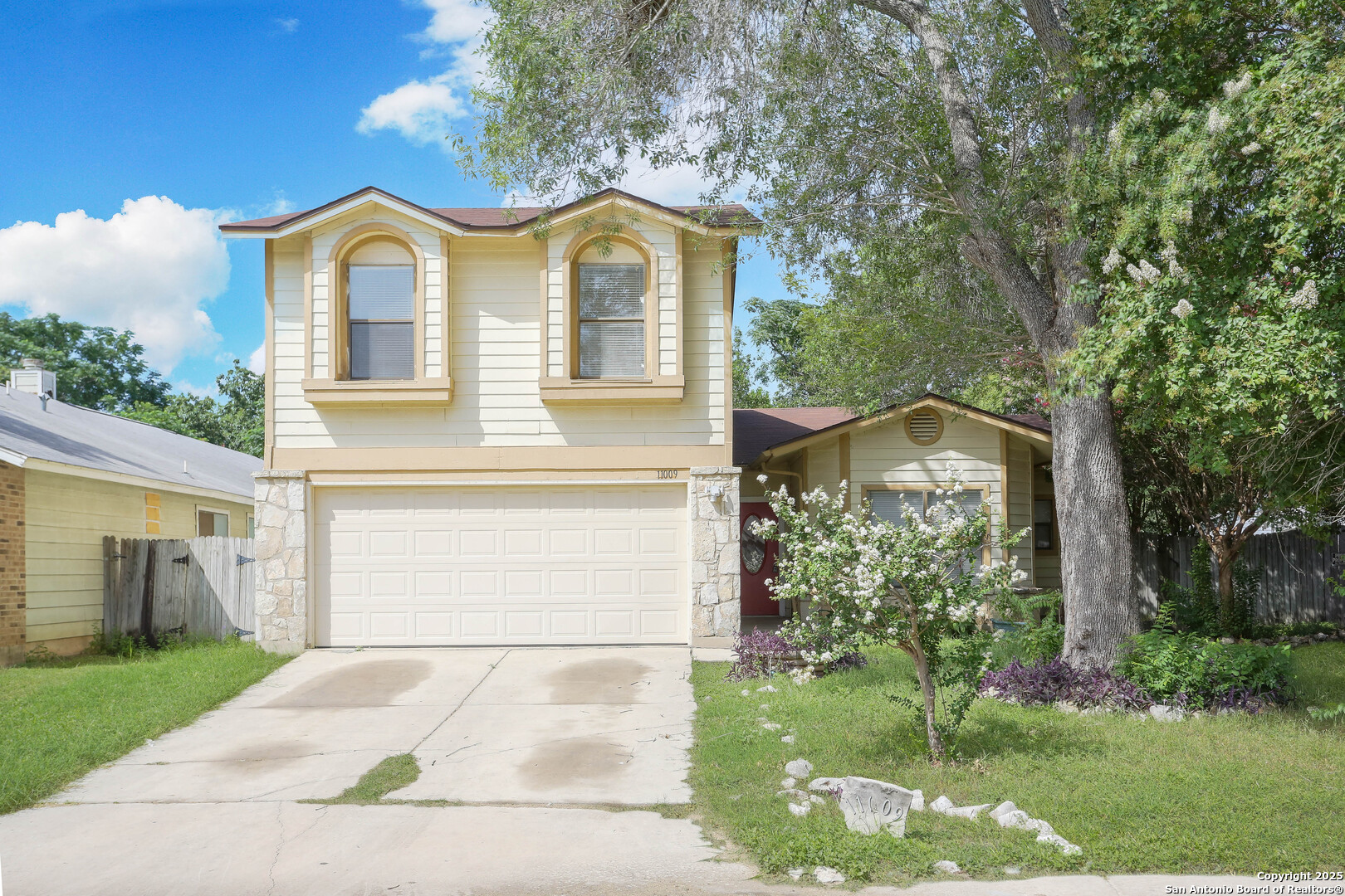 11009 Almond Park San Antonio TX 78249