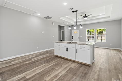 1906 Lennon San Antonio TX 78223