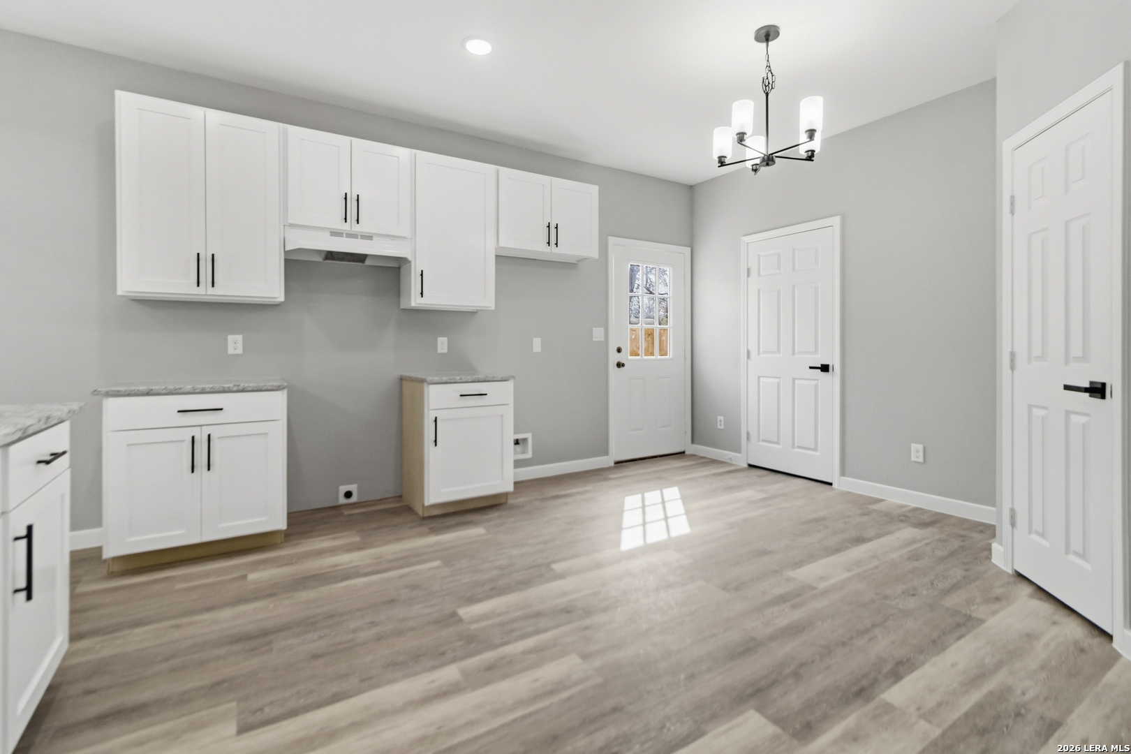 1906 Lennon San Antonio TX 78223