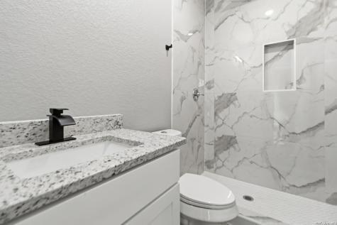 1906 Lennon San Antonio TX 78223