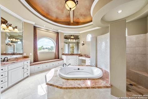 3722 Club View Court Kerrville TX 78028