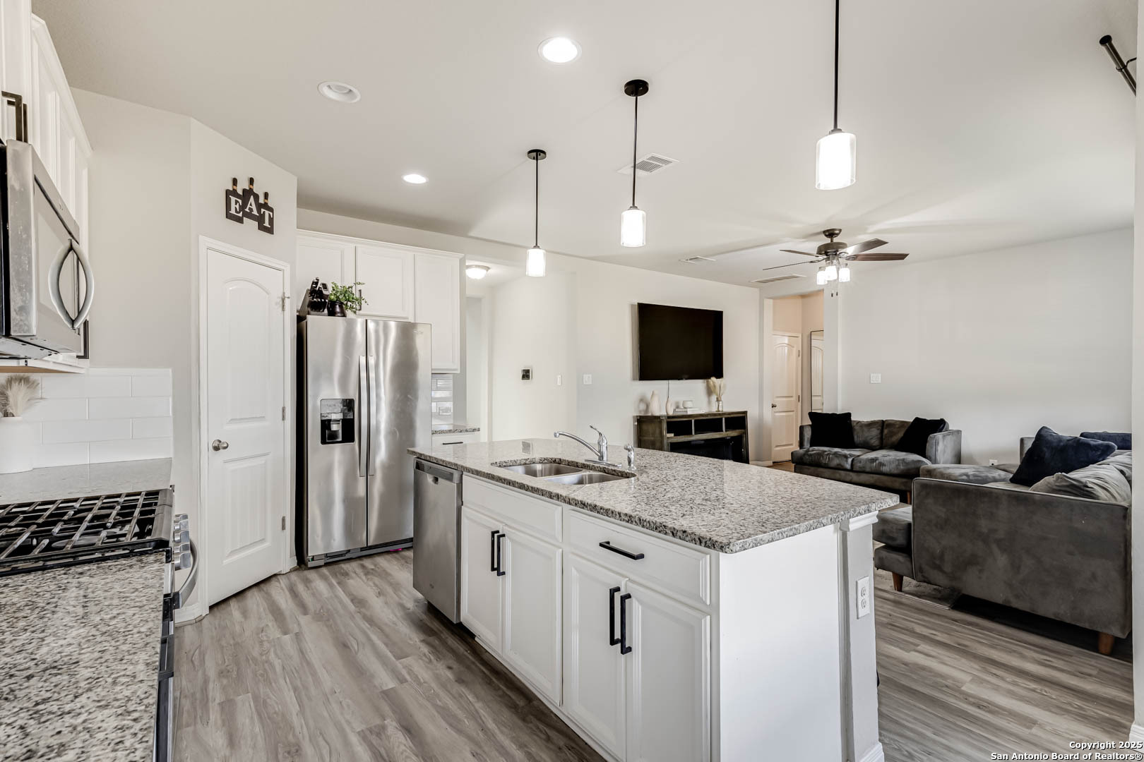 6823 Dashmoor Creek San Antonio TX 78244