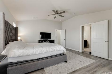 6823 Dashmoor Creek San Antonio TX 78244