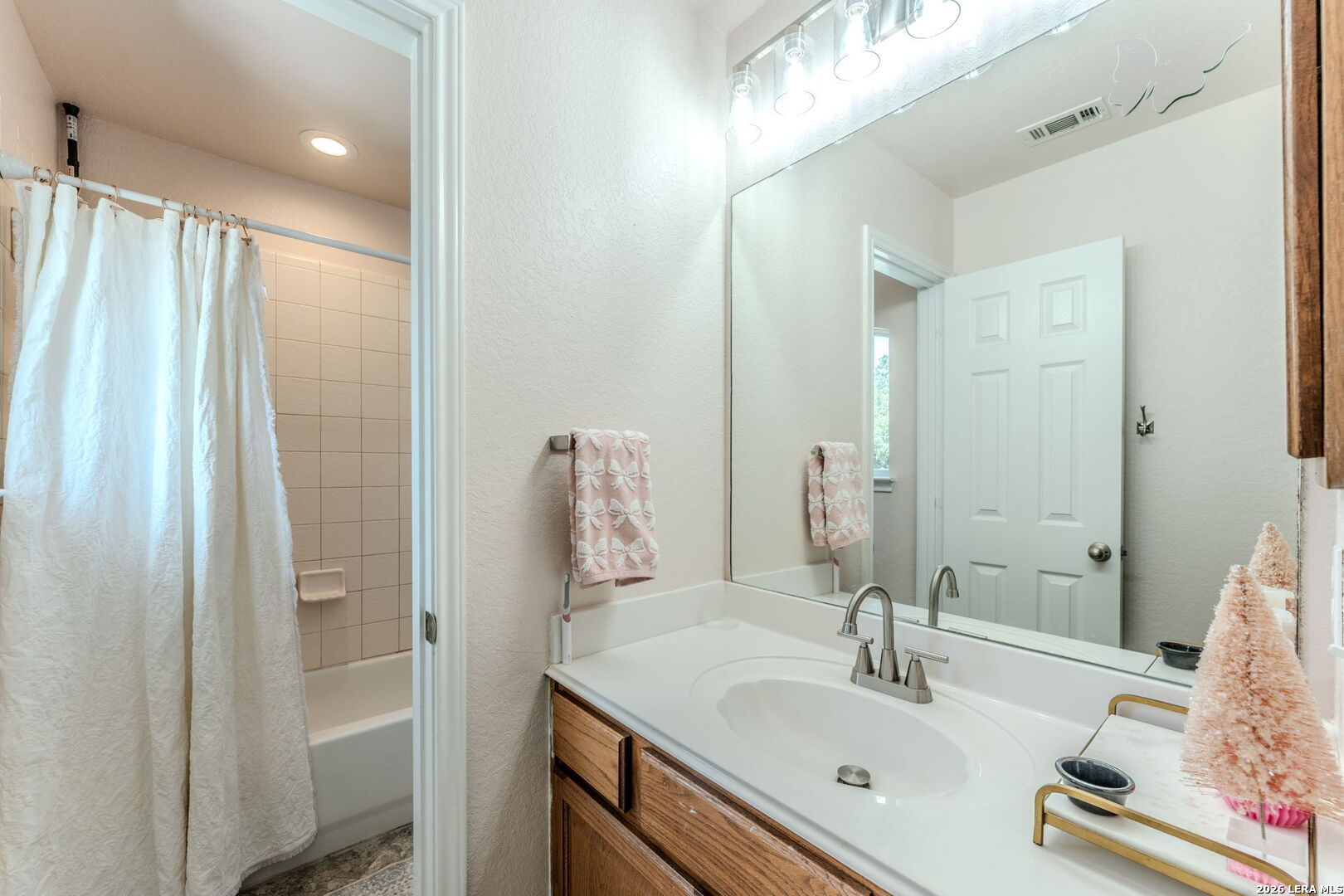 143 Sable Heights San Antonio TX 78258