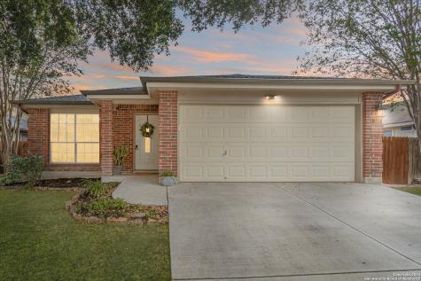 348 Starling Creek New Braunfels TX 78130