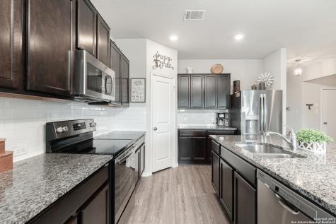 5862 Hopper Court New Braunfels TX 78132