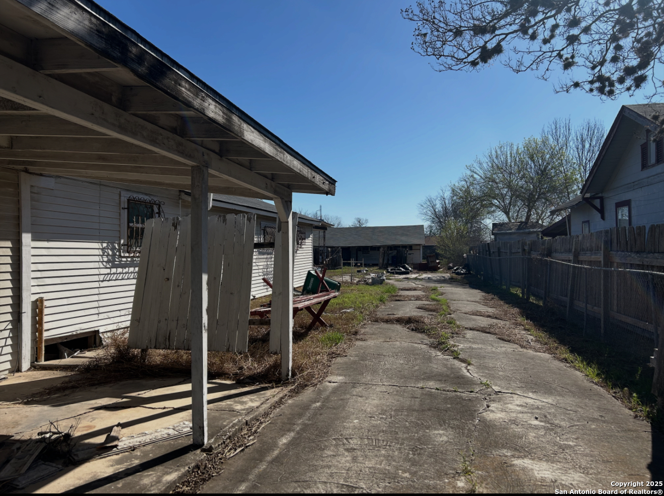 916 SW 39th San Antonio TX 78237