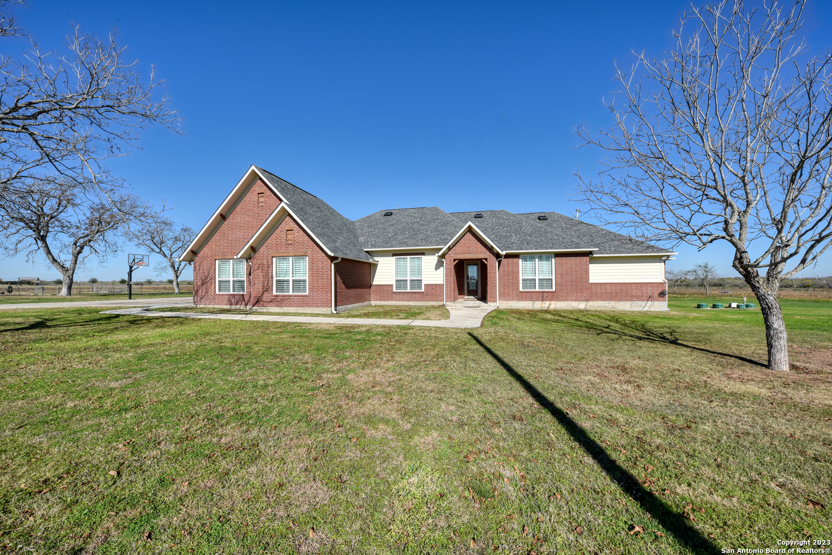 1070 Lower Seguin Road Marion TX 78124