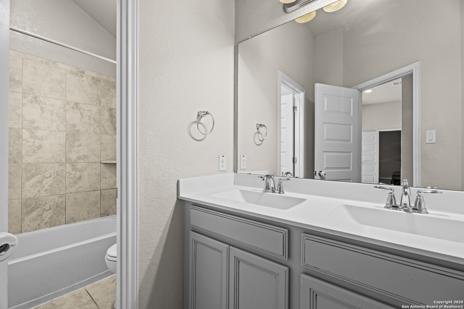 12835 Tibetta San Antonio TX 78253