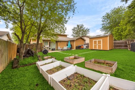9118 Autumn Meadows San Antonio TX 78254