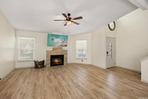 9118 Autumn Meadows San Antonio TX 78254