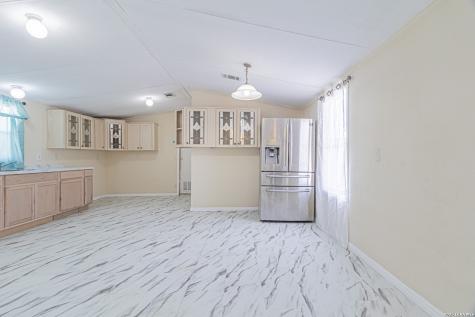 18065 County Road 163 Elmendorf TX 78112