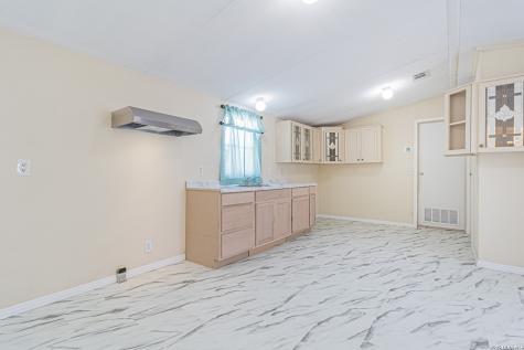 18065 County Road 163 Elmendorf TX 78112