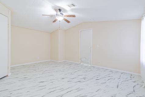 18065 County Road 163 Elmendorf TX 78112