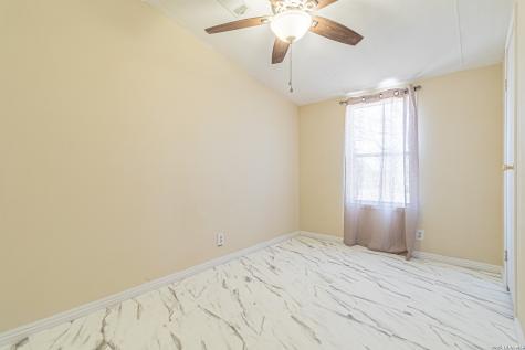 18065 County Road 163 Elmendorf TX 78112