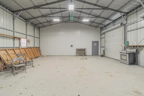18065 County Road 163 Elmendorf TX 78112
