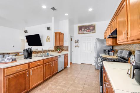 13907 Bressani Live Oak TX 78233