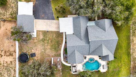 226 Broken Arrow Floresville TX 78114