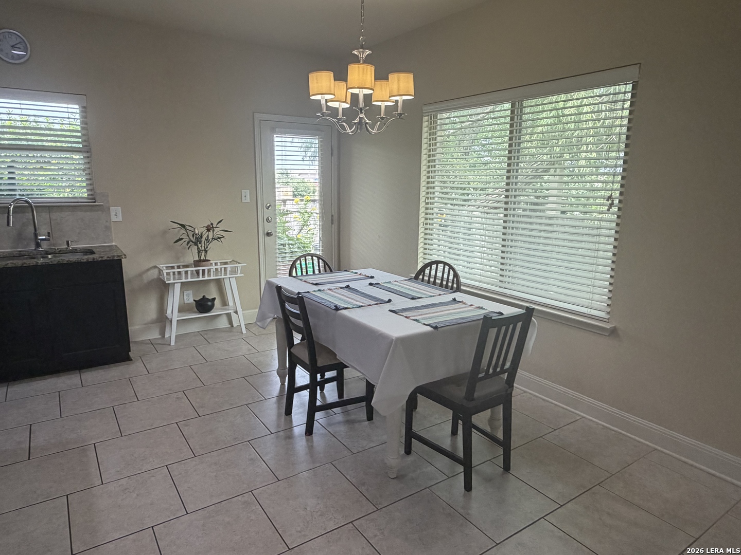 9043 Indigo Lake San Antonio TX 78245