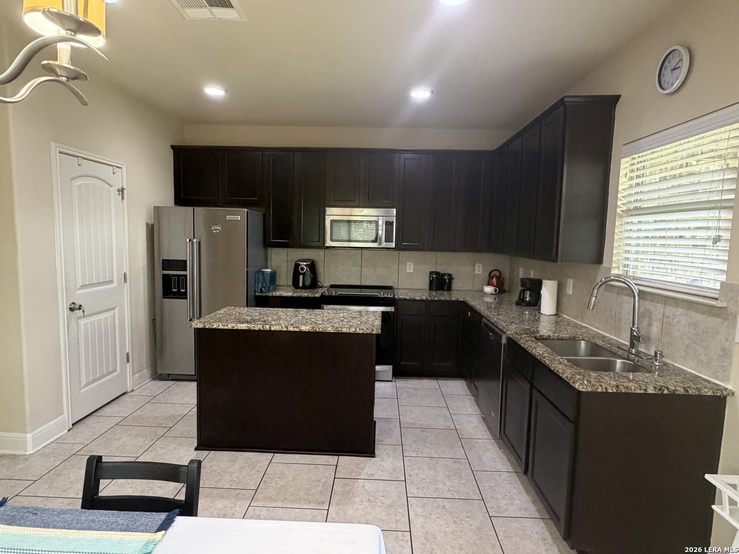 9043 Indigo Lake San Antonio TX 78245