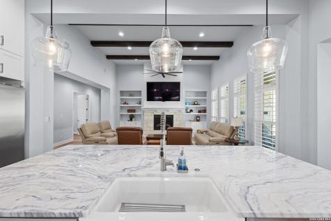 11103 Kendall Canyon San Antonio TX 78255