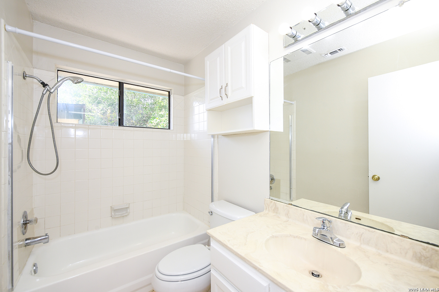 7738 Bayberry San Antonio TX 78240