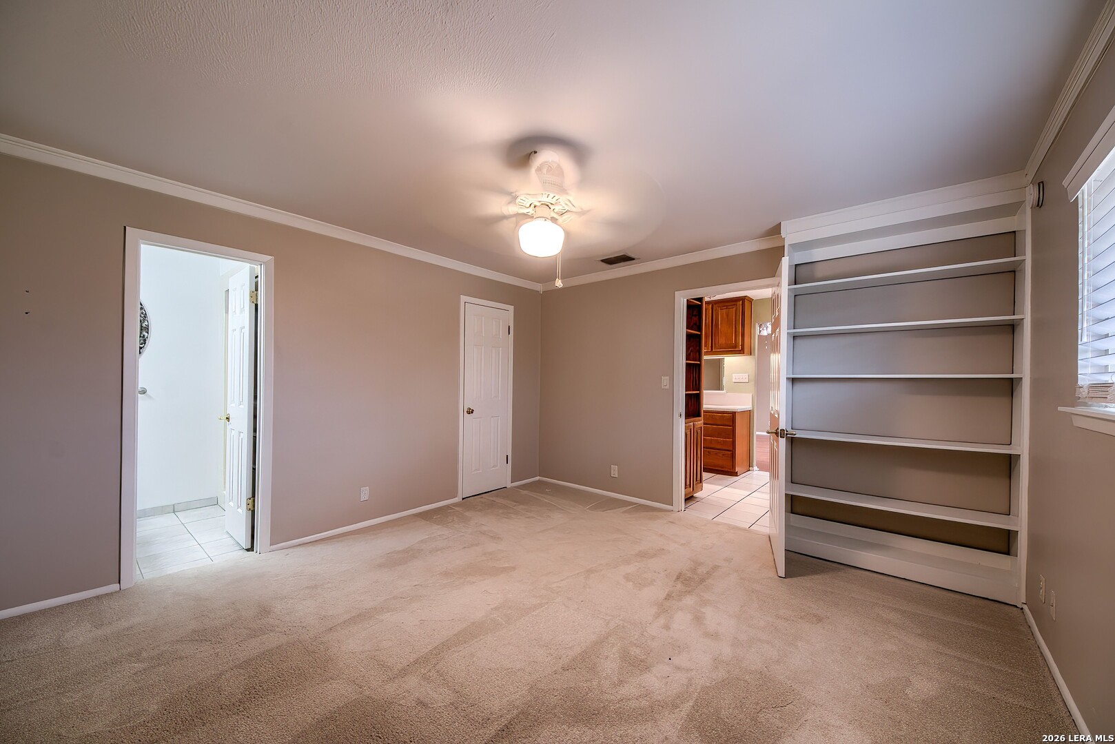 100 Patrick Henry Schertz TX 78154
