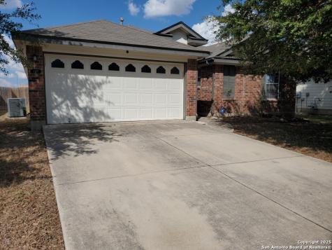 8411 Favero Cove Converse TX 78109
