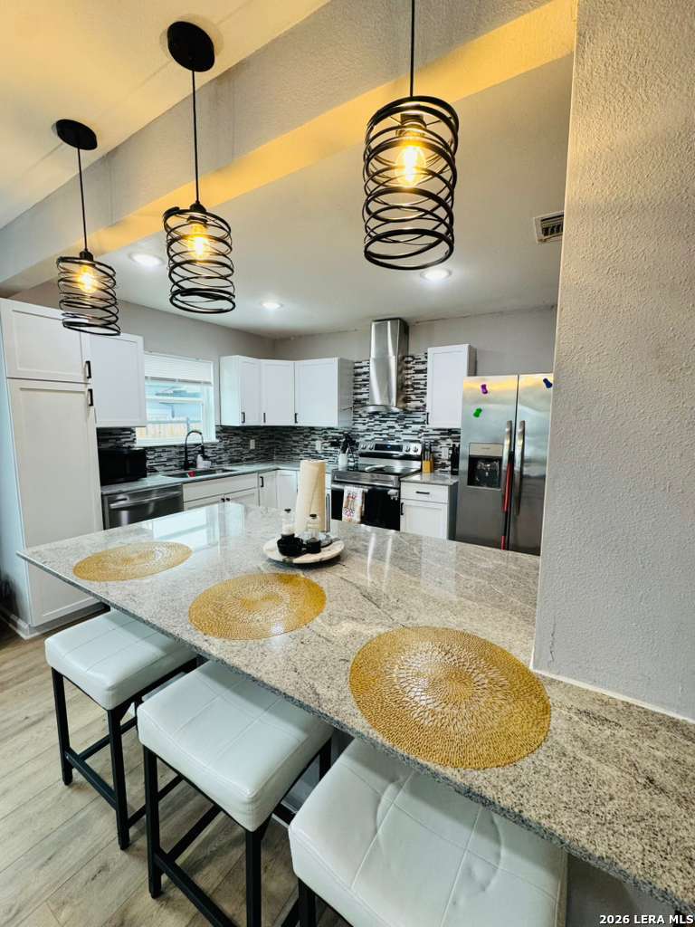 1035 W Wildwood Drive San Antonio TX 78201