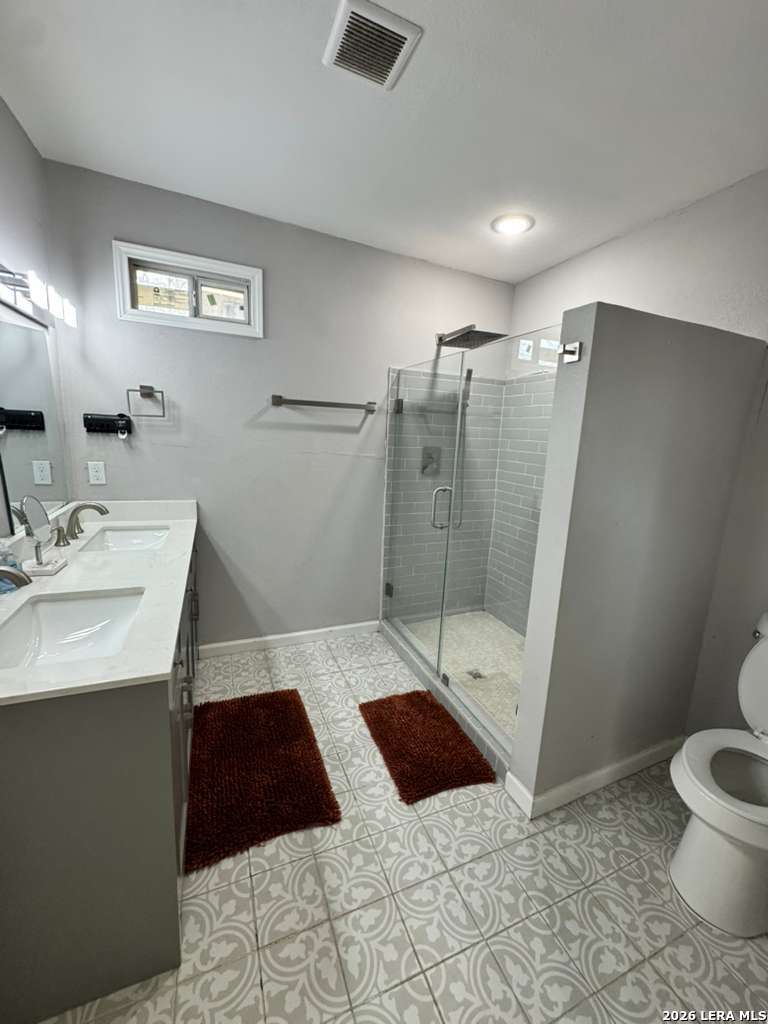 1035 W Wildwood Drive San Antonio TX 78201