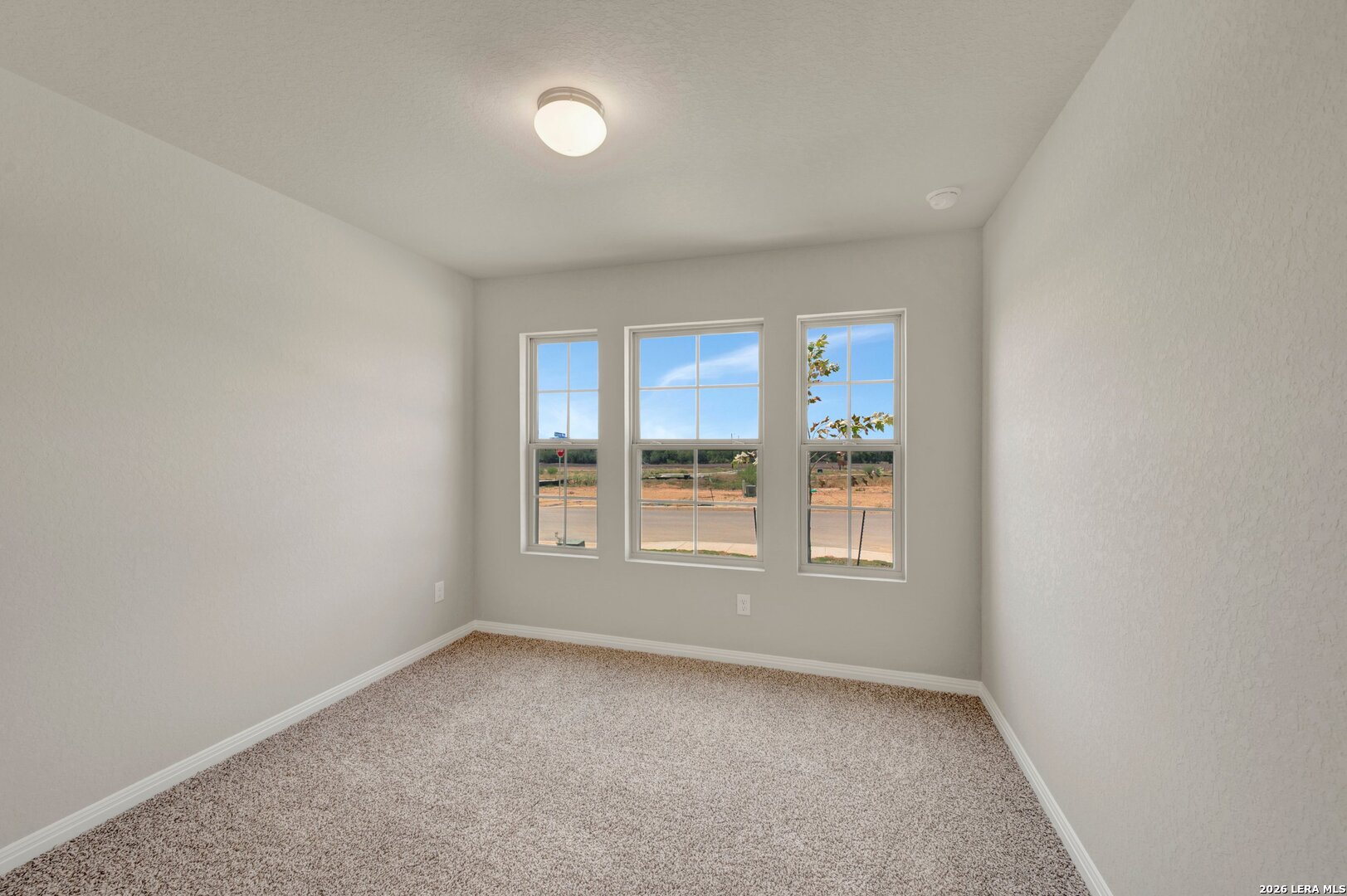 6260 Persimmon Lake San Antonio TX 78245