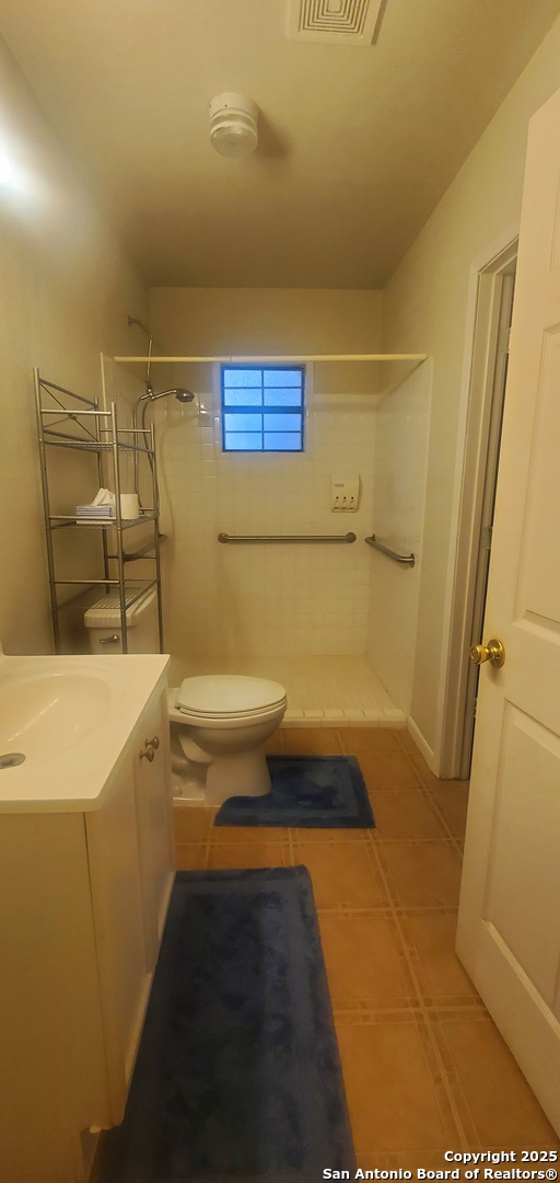506 2nd Cotulla TX 78014