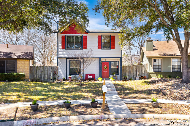 2271 Knights Wood San Antonio TX 78231