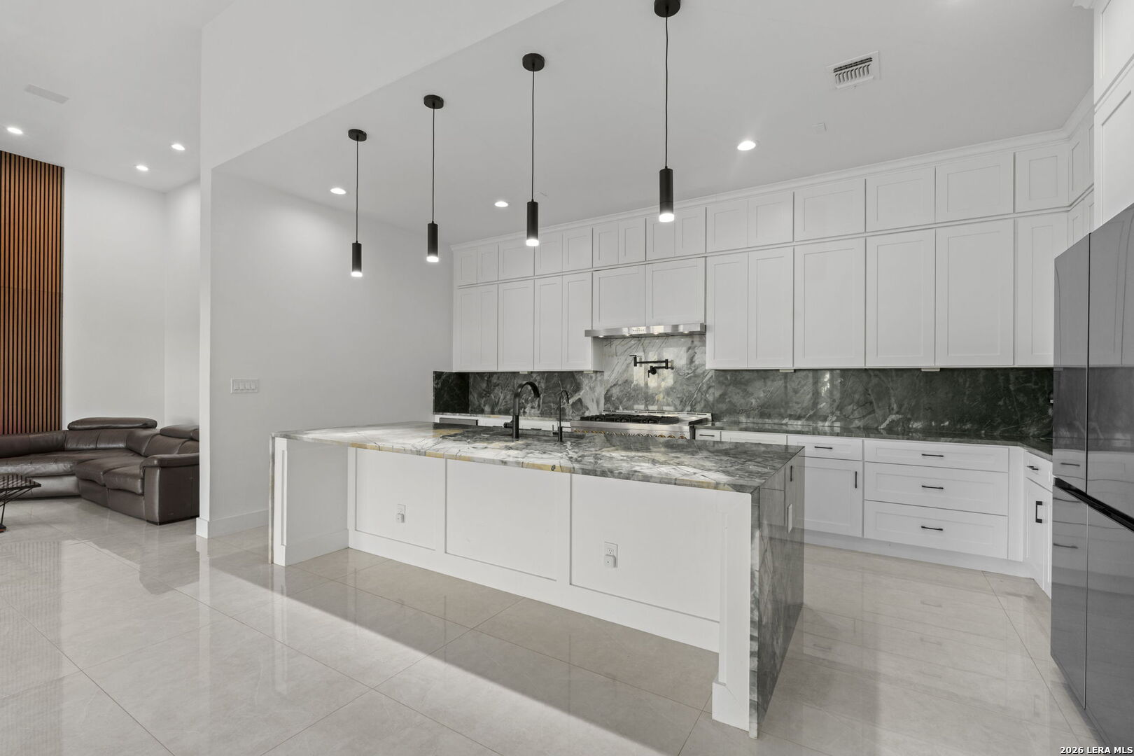 25424 Fairway View San Antonio TX 78260