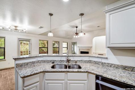 1211 Spruce Lane Fischer TX 78623