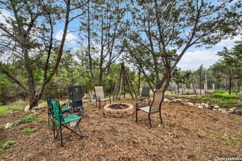 1211 Spruce Lane Fischer TX 78623