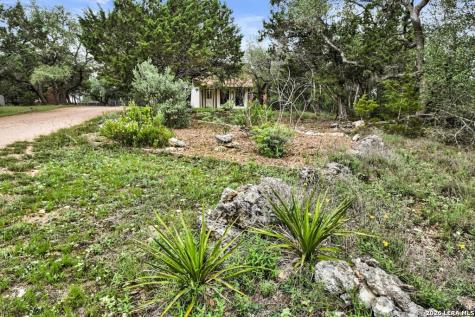 1211 Spruce Lane Fischer TX 78623