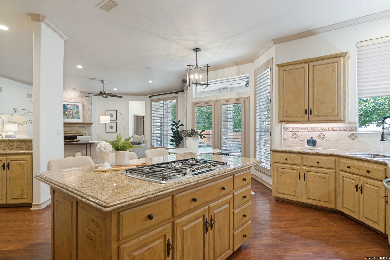 8 Aspen Creek Drive San Antonio TX 78248