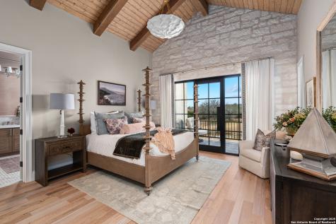 4412 Comanche Trace Drive Kerrville TX 78028