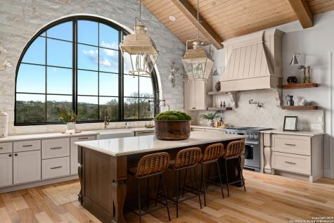 4412 Comanche Trace Drive Kerrville TX 78028